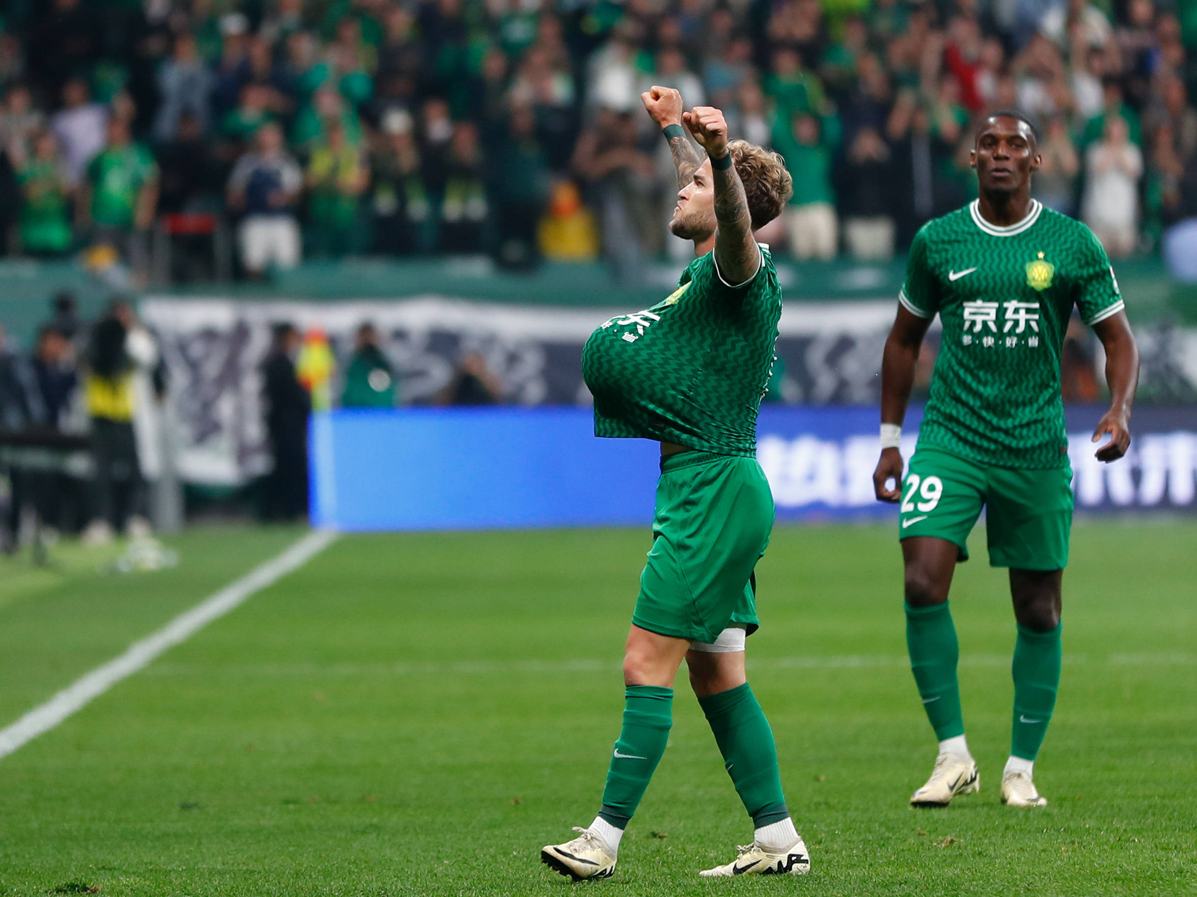 包含北京国安迎荷甲关键赛；今晚豪取连胜；震撼外界；赛季目标并未改变的词条